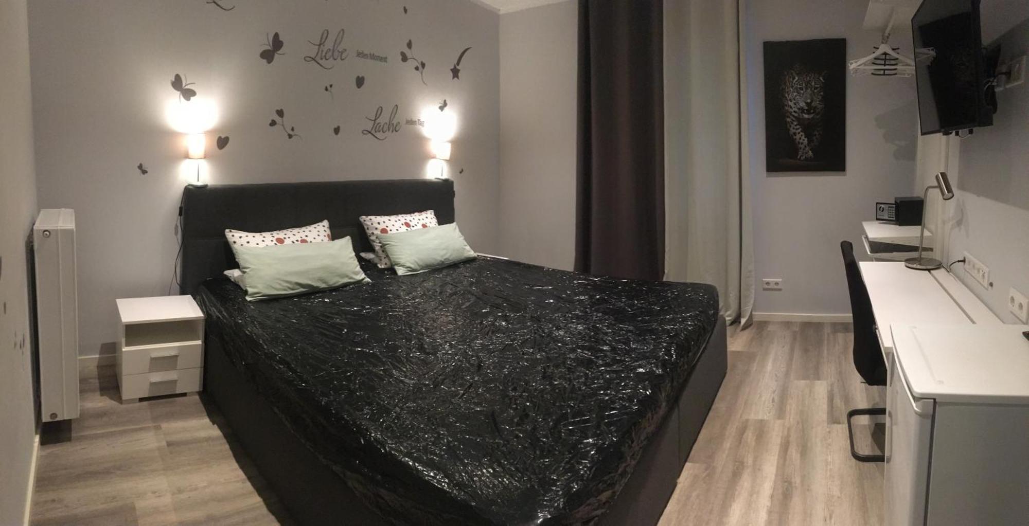 Dormitorium Kaarst Wohnraum Auf Zeit旅舍 外观 照片