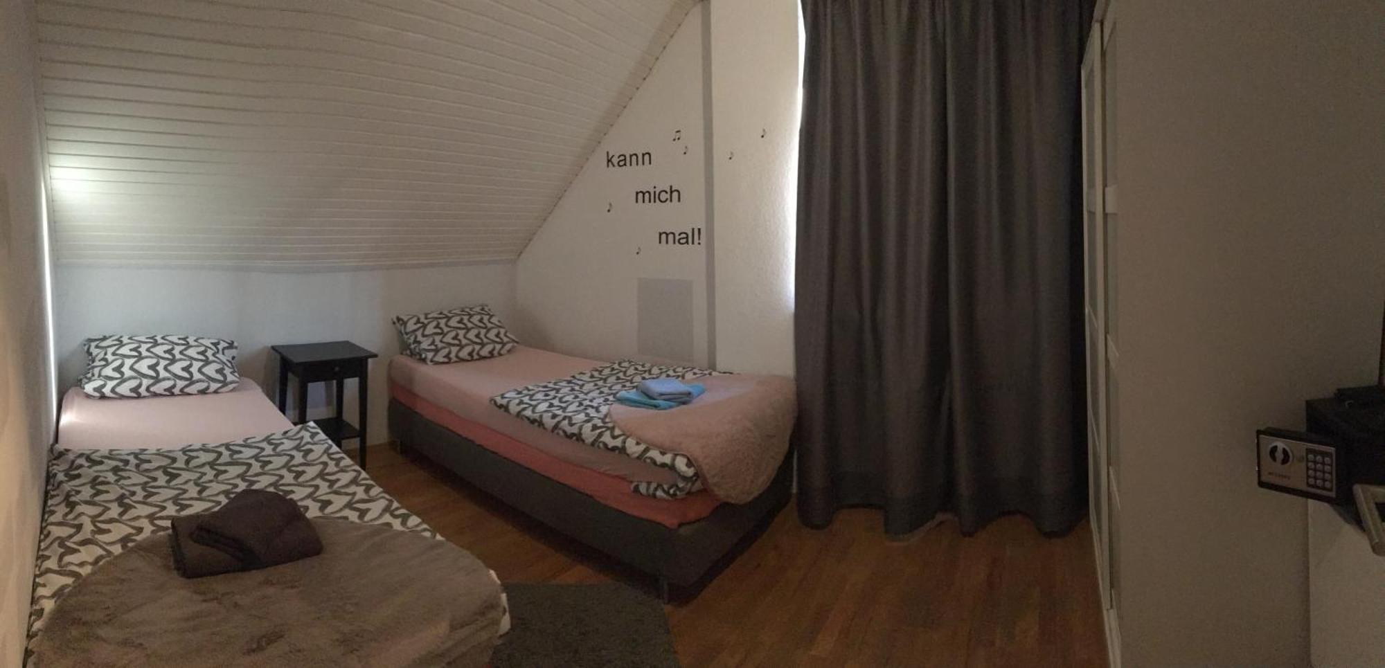 Dormitorium Kaarst Wohnraum Auf Zeit旅舍 外观 照片